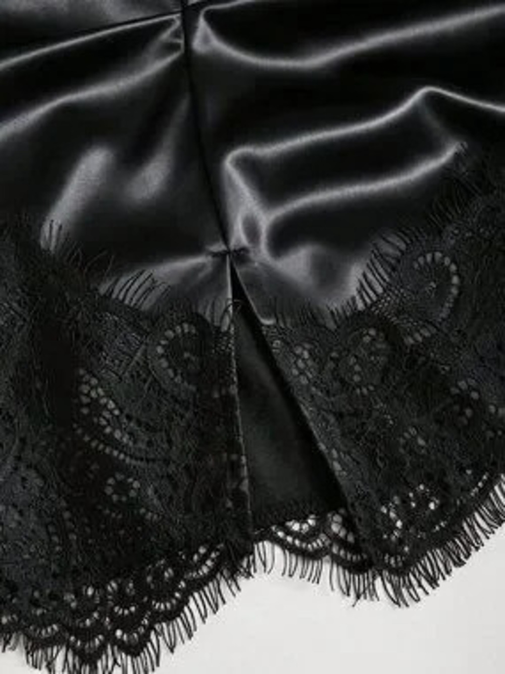 Black Elegant Women's Minimalist Tight Lace Patchwork Short Skirt